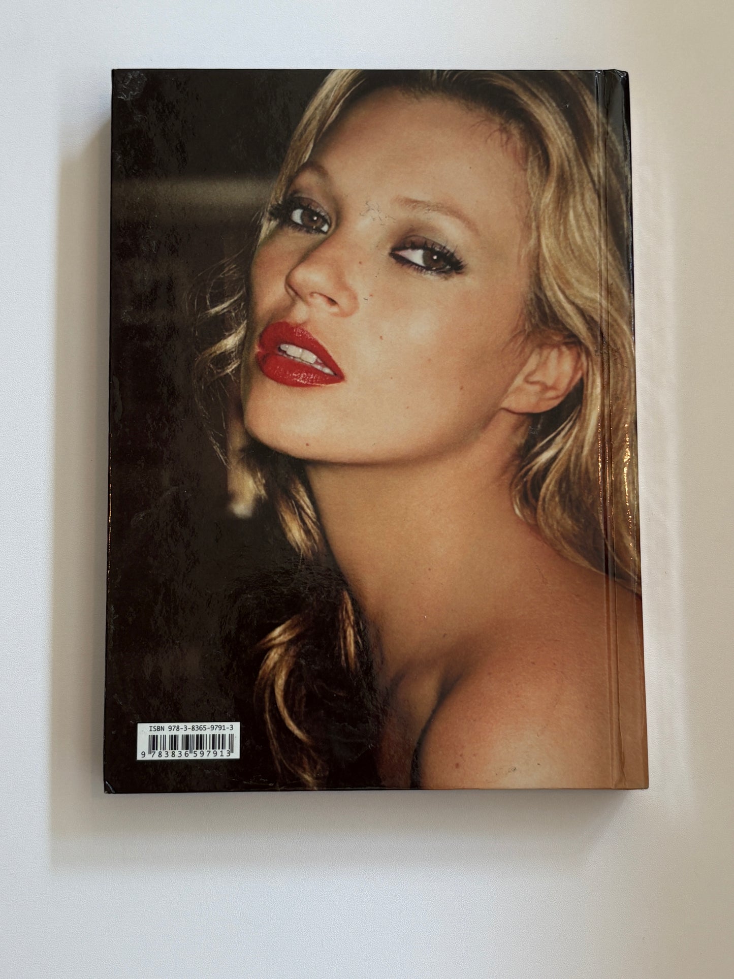 Kate Moss by Mario Testino